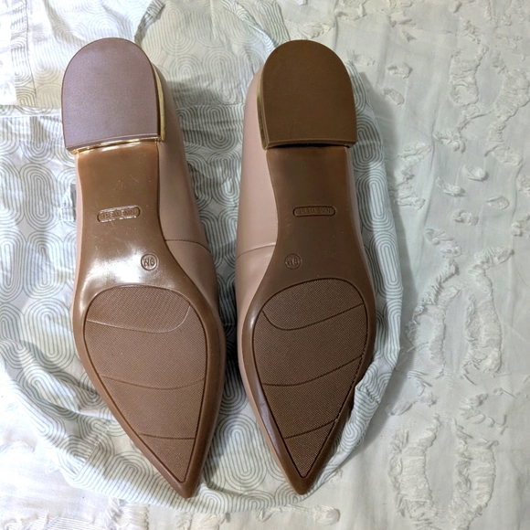Like New Nine West Flats - Picture 3 of 3